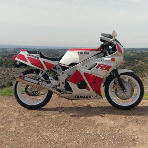 FZR400.jpg